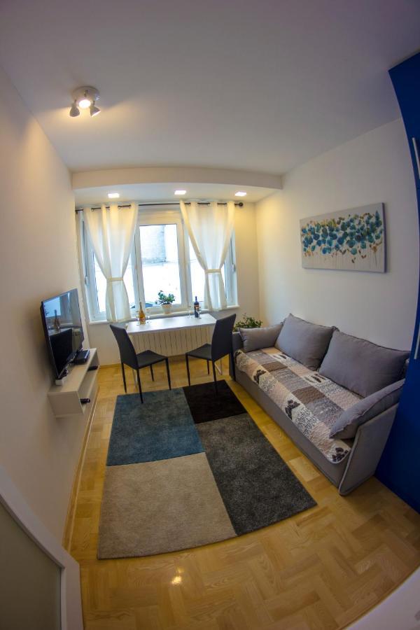 Stefani Appartement Belgrado Buitenkant foto
